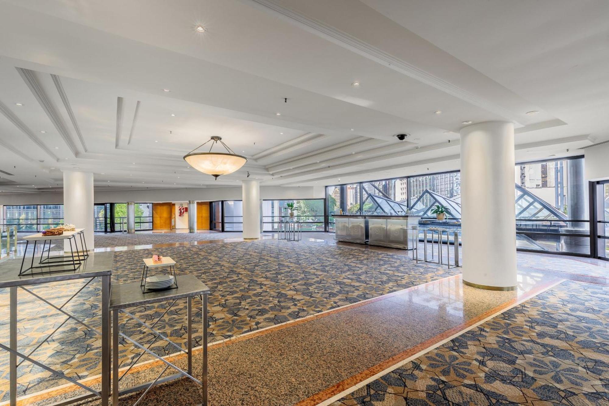 Sheraton Buenos Aires Hotel & Convention Center Exterior photo Lobby