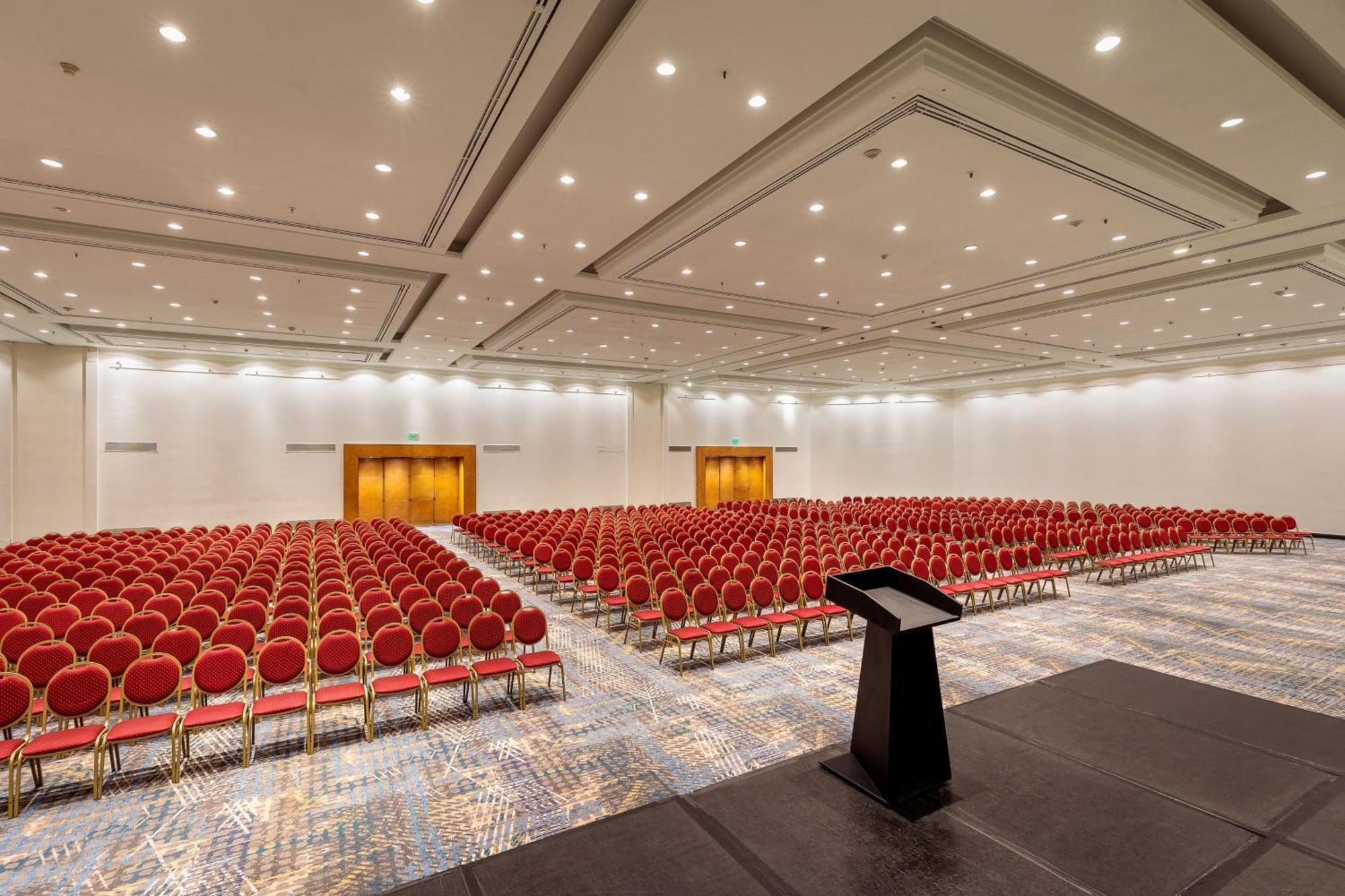 Sheraton Buenos Aires Hotel & Convention Center Exterior photo The main conference hall